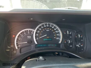 2005 Hummer H2 SUV with VIN 5GRGN23U35H132428, listed as a Copart auction lot 74594554 with 107,701 mi miles and Salvage Title. Bid and sale history available at carsss.com. Image 9.