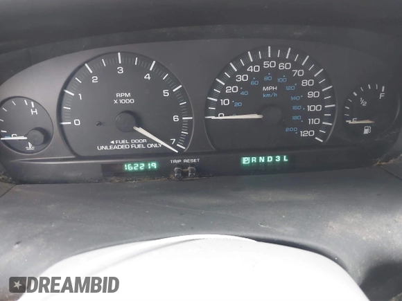 1999 Plymouth Voyager z VIN 2P4GP45R8XR382654, wystawiony jako IAAI lot #41576604 z przebiegiem 162 219 mil mil oraz . Historia ofert i sprzedaży dostępna na DreamBid. Obrazek 7.