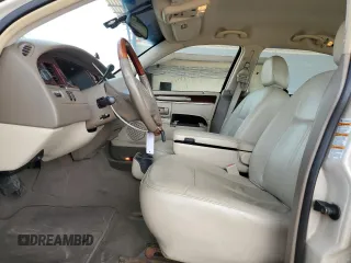 2003 Lincoln Town Car Cartier z VIN 1LNHM83WX3Y625786, wystawiony jako Copart lot #57758395 z przebiegiem 132 988 mil mil oraz Szkoda całkowita • Salvage title. Historia ofert i sprzedaży dostępna na DreamBid. Obrazek 7.
