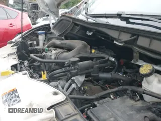 2020 Ford Transit Cargo с VIN 1FTBR3X88LKB51544, выставлен на аукционе IAAI как лот 43039198 с пробегом 101 307 миль миль и . История ставок и продаж доступна на DreamBid. Изображение 18.