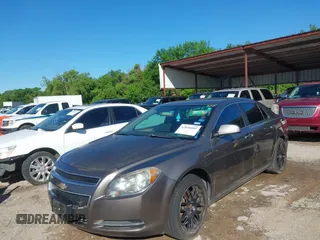 2012 Chevrolet Malibu 1LT with VIN 1G1ZC5E0XCF260663, listed as a IAAI auction lot 42076085 with 301,269 mi miles and . Bid and sale history available at DreamBid. Image 2.