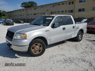 2005 Ford F-150 XLT with VIN 1FTPW12565KE19428, listed as a Copart auction lot 50443065 with 323,050 mi miles and Clean Title. Bid and sale history available at carsss.com. Image 1.