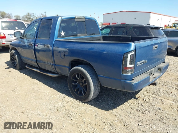 2004 Dodge 1500 SLT with VIN 1D7HA18D14S652784, listed as a IAAI auction lot 41758619 with 186,138 mi miles. Bid and sale history available at carsss.com. Image 3.
