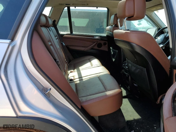 2013 BMW X5 xDrive35i with VIN 5UXZV4C54D0B04635, listed as a Copart auction lot 48695895 with NaN miles and Clean Title. Bid and sale history available at carsss.com. Image 11.
