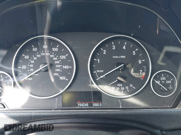 2015 BMW 3 Series 328i with VIN WBA3A5C59FF609332, listed as a IAAI auction lot 41994091 with 194,245 mi miles. Bid and sale history available at carsss.com. Image 7.