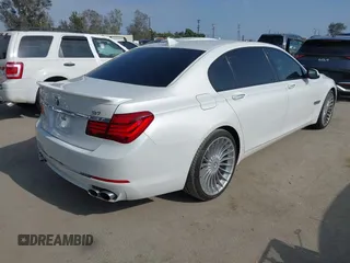 2015 BMW 7 Series 750Li with VIN WBAYE8C52FD785162, listed as a IAAI auction lot 42121389 with 88,783 mi miles and . Bid and sale history available at DreamBid. Image 4.