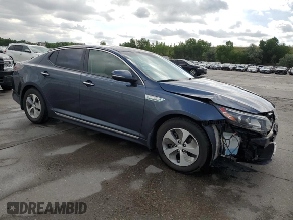 2014 Kia Optima LX with VIN KNAGM4AD7E5072011, listed as a Copart auction lot 61938205 with 132,521 mi miles and Salvage title. Bid and sale history available at DreamBid. Image 4.