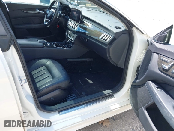 2015 Mercedes-Benz CLS 400 with VIN WDDLJ6HB9FA154511, listed as a IAAI auction lot 42155412 with 88,386 mi miles and . Bid and sale history available at DreamBid. Image 5.