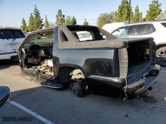 2007 Chevrolet Avalanche LT w/2LT with VIN 3GNEC12J77G131965, listed as a Copart auction lot 73397204 with 0 mi miles and Salvage Title. Bid and sale history available at carsss.com. Image 2.