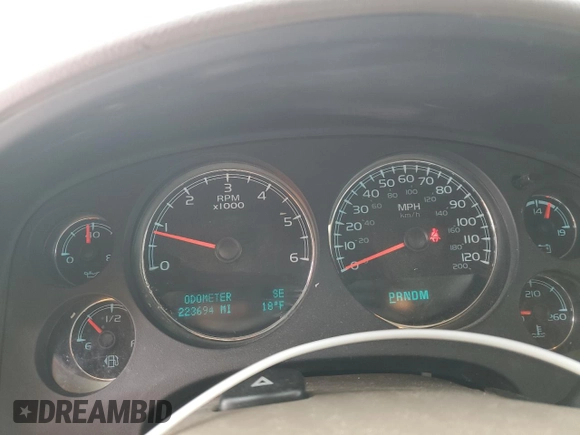 2013 Chevrolet Tahoe LS with VIN 1GNSCAE02DR126495, listed as a Copart auction lot 45039555 with 223,694 mi miles and Clean title. Bid and sale history available at DreamBid. Image 9.