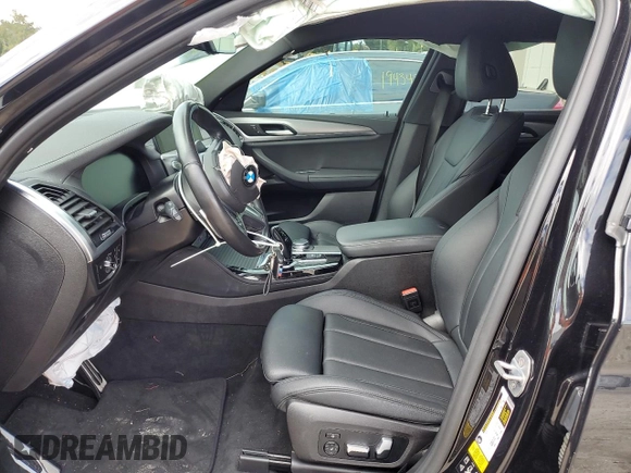 2020 BMW X4 M40i z VIN 5UX2V5C09L9B67302, wystawiony jako Copart lot #70640334 z przebiegiem Nie podano mil oraz Szkoda całkowita • Salvage title. Historia ofert i sprzedaży dostępna na DreamBid. Obrazek 7.
