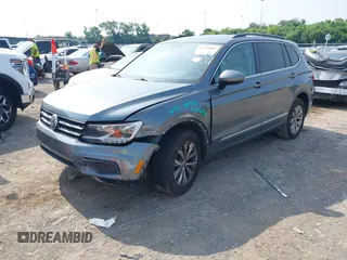 2018 Volkswagen Tiguan SEL с VIN 3VV3B7AX7JM092168, выставлен на аукционе IAAI как лот 42403883 с пробегом 96 022 миль миль и . История ставок и продаж доступна на DreamBid. Изображение 17.