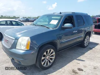 2007 GMC Yukon Denali z VIN 1GKFK63817J261736, wystawiony jako IAAI lot #42219145 z przebiegiem 214 260 mil mil oraz . Historia ofert i sprzedaży dostępna na DreamBid. Obrazek 2.