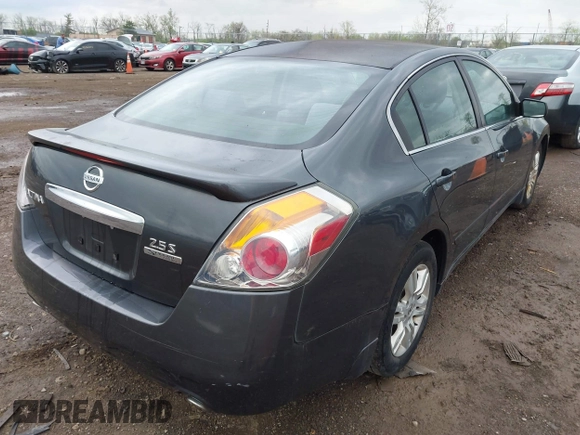 2011 Nissan Altima 2.5 S with VIN 1N4AL2AP3BN461207, listed as a IAAI auction lot 42087855 with 179,938 mi miles. Bid and sale history available at carsss.com. Image 4.