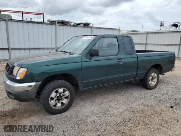 2000 Nissan Frontier XE with VIN 1N6DD26S4YC412262, listed as a Copart auction lot 53858205 with 172,428 mi miles and Clean title. Bid and sale history available at DreamBid. Image 1.