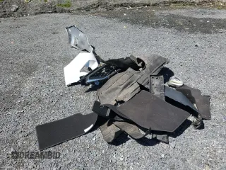 2019 Chevrolet Equinox LT z VIN 3GNAXUEVXKL327661, wystawiony jako Copart lot #54168045 z przebiegiem 83 308 mil mil oraz Szkoda całkowita • Salvage title. Historia ofert i sprzedaży dostępna na DreamBid. Obrazek 13.