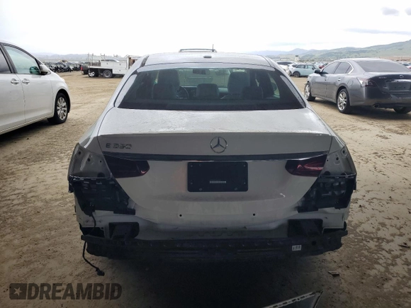2022 Mercedes-Benz E 350 with VIN W1KZF8DB7NB050539, listed as a Copart auction lot 51081345 with 49,258 mi miles and Salvage Title. Bid and sale history available at DreamBid. Image 6.