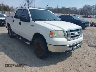 2008 Ford F-150 XL with VIN 1FTRW14W48FA71852, listed as a IAAI auction lot 41786185 with 221,186 mi miles. Bid and sale history available at carsss.com. Image 1.