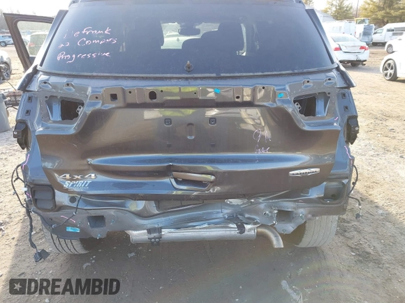 2022 Jeep Compass Latitude with VIN 3C4NJDBB7NT123913, listed as a IAAI auction lot 41431372 with 37,006 mi miles and . Bid and sale history available at DreamBid. Image 6.