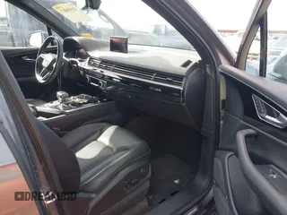 2017 Audi Q7 Premium Plus with VIN WA1LHAF74HD045487, listed as a IAAI auction lot 41939013 with 74,676 mi miles and . Bid and sale history available at DreamBid. Image 5.