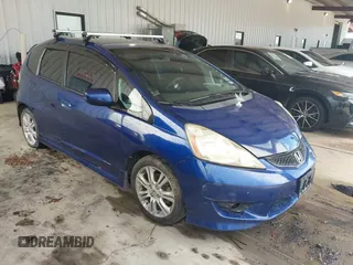 2011 Honda Fit Sport with VIN JHMGE8H58BC020706, listed as a IAAI auction lot 42077188 with 192,521 mi miles and . Bid and sale history available at DreamBid. Image 1.