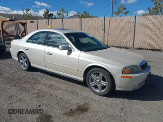 2001 Lincoln LS with VIN 1LNHM87A71Y617169, listed as a IAAI auction lot 41620883 with 130,486 mi miles. Bid and sale history available at carsss.com. Image 1.