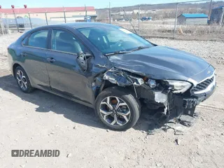 2021 Kia Forte LXS with VIN 3KPF24AD9ME409155, listed as a IAAI auction lot 41815723 with 30,973 mi miles. Bid and sale history available at carsss.com. Image 1.