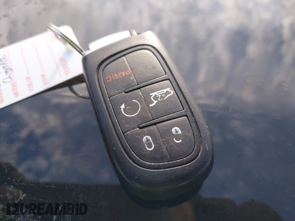 2019 Jeep Cherokee High Altitude z VIN 1C4PJMDX3KD342810, wystawiony jako IAAI lot #41382511 z przebiegiem 66 623 mil mil oraz . Historia ofert i sprzedaży dostępna na DreamBid. Obrazek 11.