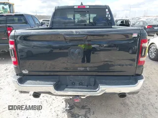 2019 Ram 1500 Big Horn z VIN 1C6SRFFTXKN524482, wystawiony jako IAAI lot #42012837 z przebiegiem 117 176 mil mil oraz . Historia ofert i sprzedaży dostępna na DreamBid. Obrazek 16.
