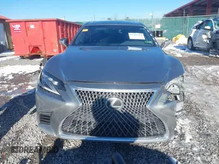 2018 Lexus LS with VIN JTHC51FF5J5005343, listed as a IAAI auction lot 41582364 with 93,085 mi miles. Bid and sale history available at carsss.com. Image 13.