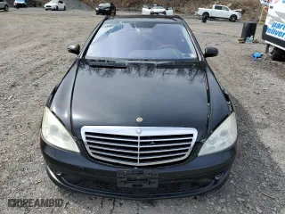 2009 Mercedes-Benz S-Class 5.5L V8 with VIN WDDNG86X19A259355, listed as a Copart auction lot 51945715 with 153,488 mi miles and Salvage Title. Bid and sale history available at carsss.com. Image 5.