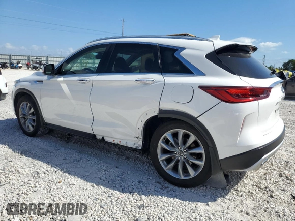 2022 Infiniti QX50 LUXE with VIN 3PCAJ5BA9NF112888, listed as a Copart auction lot 41300913 with 6,189 mi miles. Bid and sale history available at carsss.com. Image 2.