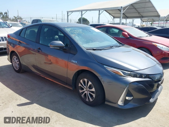 2021 Toyota Prius LE with VIN JTDKAMFP3M3167586, listed as a IAAI auction lot 39672661 with 42,050 mi miles and . Bid and sale history available at DreamBid. Image 1.