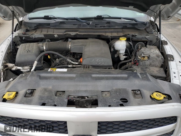2018 Ram 1500 Express with VIN 1C6RR7FG2JS235099, listed as a Copart auction lot 56705475 with 105,475 mi miles and Clean title. Bid and sale history available at DreamBid. Image 11.