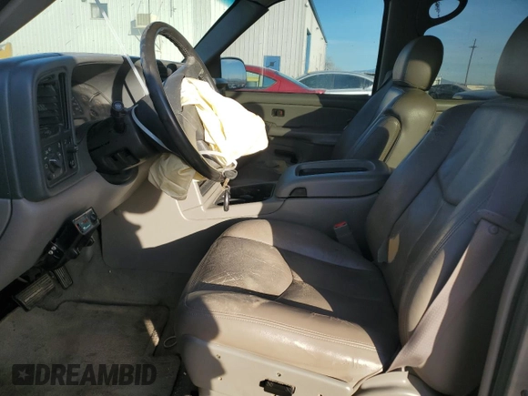 2004 GMC Yukon XL SLT with VIN 3GKEC16Z64G147759, listed as a Copart auction lot 87090054 with 212,418 mi miles and Salvage Title. Bid and sale history available at carsss.com. Image 7.