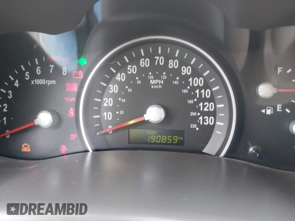 2011 Kia Sedona EX with VIN KNDMH4C73B6373513, listed as a IAAI auction lot 40725087 with 190,859 mi miles. Bid and sale history available at carsss.com. Image 7.