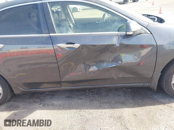 2013 Acura TSX Technology with VIN JH4CU2F68DC010643, listed as a IAAI auction lot 41424267 with 98,849 mi miles and . Bid and sale history available at DreamBid. Image 18.