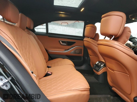 2024 Mercedes-Benz S 580e with VIN W1K6G6KB3RA264513, listed as a Copart auction lot 49379275 with 4,314 mi miles and Non Repairable. Bid and sale history available at DreamBid. Image 10.