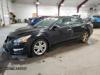 2013 Nissan Altima SL z VIN 1N4BL3AP3DN558467, wystawiony jako Copart lot #52886515 z przebiegiem 71 106 mil mil oraz Nie do naprawy • Non repairable. Historia ofert i sprzedaży dostępna na DreamBid. Obrazek 1.