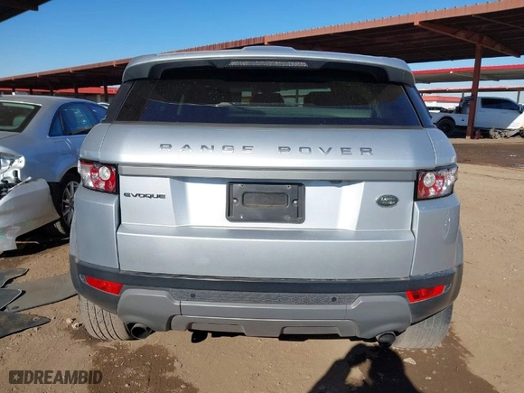 2015 Land Rover Range Rover Evoque Pure Plus with VIN SALVP2BG3FH961279, listed as a IAAI auction lot 41317888 with 101,743 mi miles. Bid and sale history available at carsss.com. Image 17.