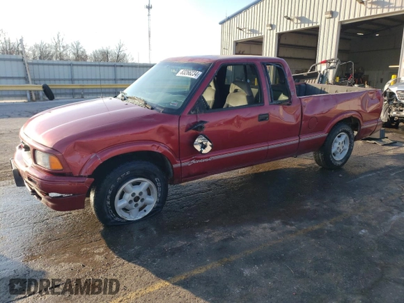1997 GMC Sonoma SLS with VIN 1GTCT19W4V8511575, listed as a Copart auction lot 83266234 with 216,939 mi miles and Salvage Title. Bid and sale history available at carsss.com. Image 1.