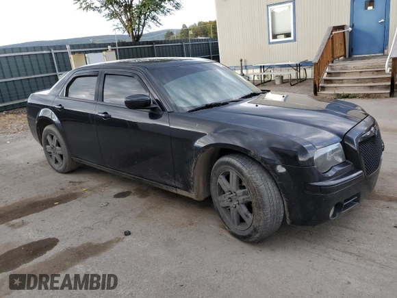 2006 Chrysler 300 C with VIN 2C3LK63H56H142364, listed as a Copart auction lot 74954374 with 124,550 mi miles and Salvage Title. Bid and sale history available at carsss.com. Image 4.