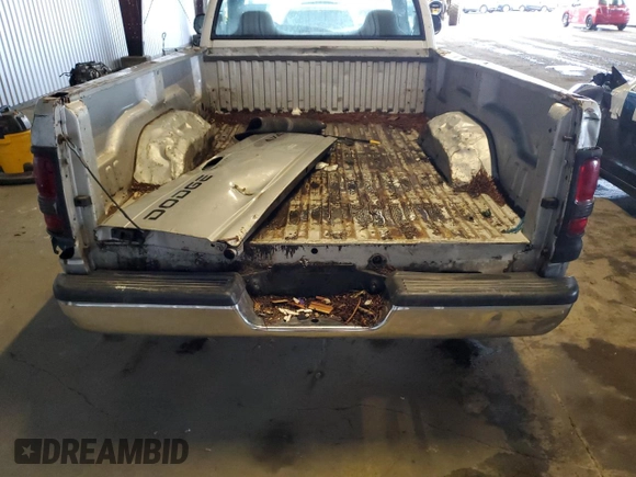 2000 Dodge Ram 2500 with VIN 3B7KC26Z8YM240570, listed as a Copart auction lot 84755344 with 133,104 mi miles and Clean Title. Bid and sale history available at carsss.com. Image 10.