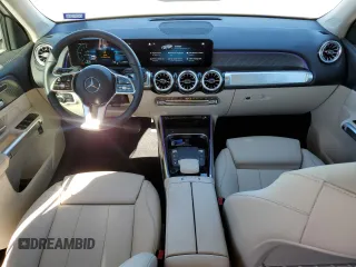 2023 Mercedes-Benz EQB 250+ z VIN W1N9M0CBXPN039046, wystawiony jako Copart lot #37101314 z przebiegiem Nie podano mil oraz . Historia ofert i sprzedaży dostępna na DreamBid. Obrazek 8.