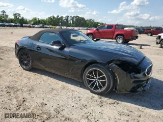 2022 BMW Z4 sDrive30i with VIN WBAHF3C05NWX43513, listed as a Copart auction lot 53292655 with 9,657 mi miles and Salvage Title. Bid and sale history available at carsss.com. Image 4.