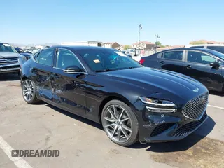 2023 Genesis G70 2.0T z VIN KMTG34TA3PU132398, wystawiony jako IAAI lot #42497066 z przebiegiem 34 759 mil mil oraz . Historia ofert i sprzedaży dostępna na DreamBid. Obrazek 1.