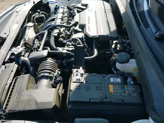 2025 Hyundai Elantra SE with VIN KMHLL4DG6SU895732, listed as a IAAI auction lot 42870906 with 13,805 mi miles and . Bid and sale history available at DreamBid. Image 19.