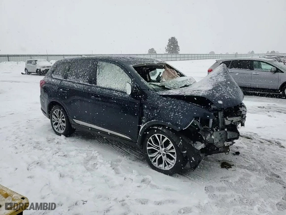 2017 Mitsubishi Outlander ES with VIN JA4AZ2A39HZ028511, listed as a Copart auction lot 45892175 with 0 mi miles and Salvage Title. Bid and sale history available at carsss.com. Image 11.