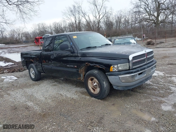 2001 Dodge Ram 1500 with VIN 3B7HC13Y61G727349, listed as a IAAI auction lot 41563067 with 160,688 mi miles. Bid and sale history available at carsss.com. Image 1.