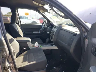 2012 Ford Escape XLT with VIN 1FMCU0D78CKC45514, listed as a IAAI auction lot 41937043 with 162,601 mi miles. Bid and sale history available at carsss.com. Image 5.